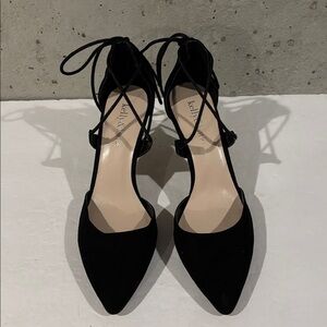 Kelly & Katie Black Faux Suede Valdes Heels -Size 7